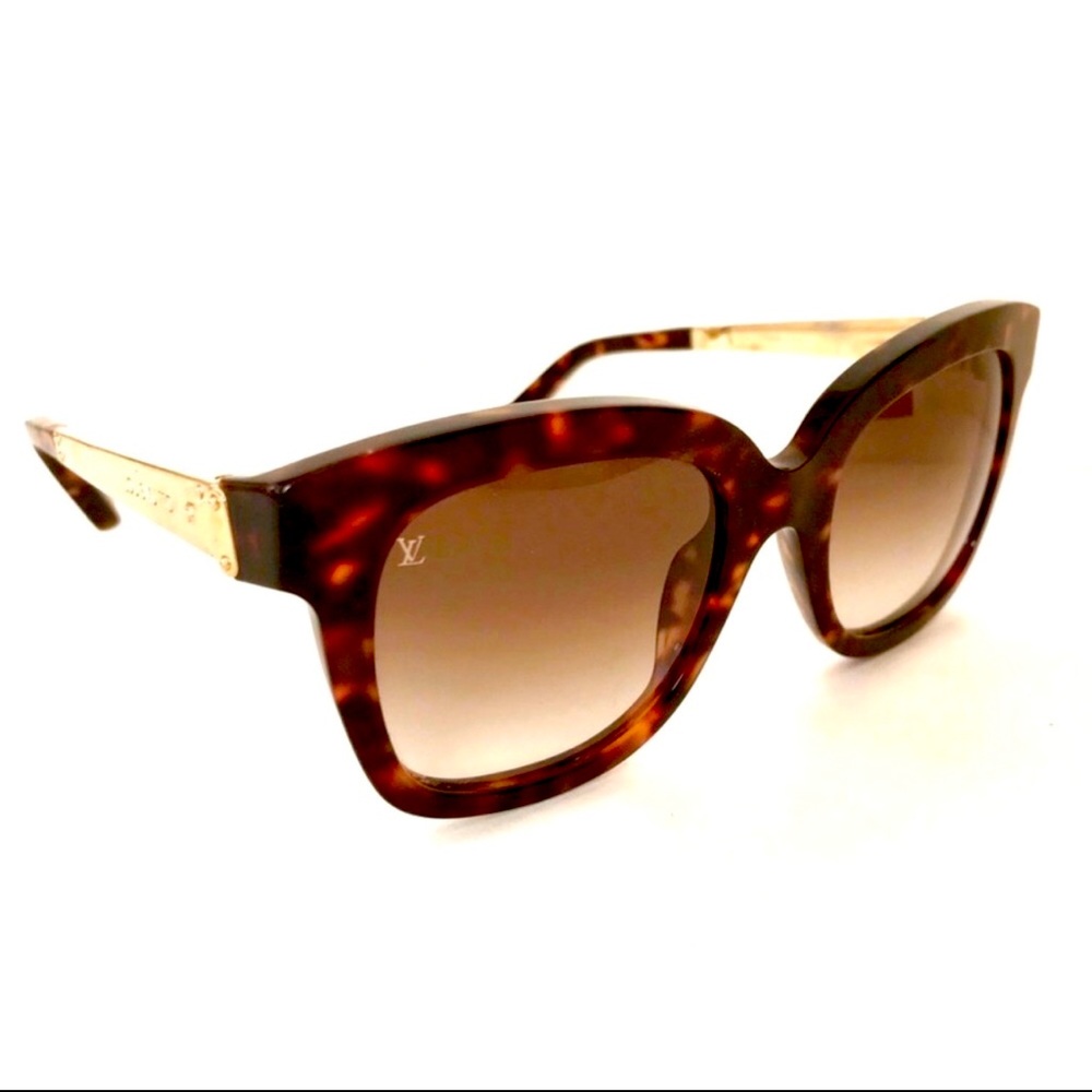 Louis Vuitton Audrey Tortoise Shell sunglasses